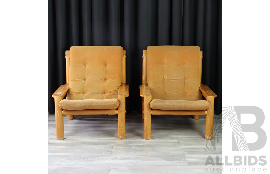 Retro Pine Three Piece Lounge Suite