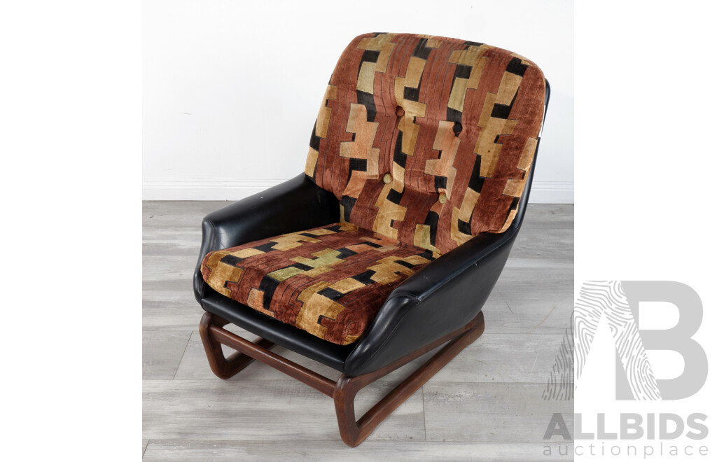 Vintage Vinyl Upholstered Lounge Chair