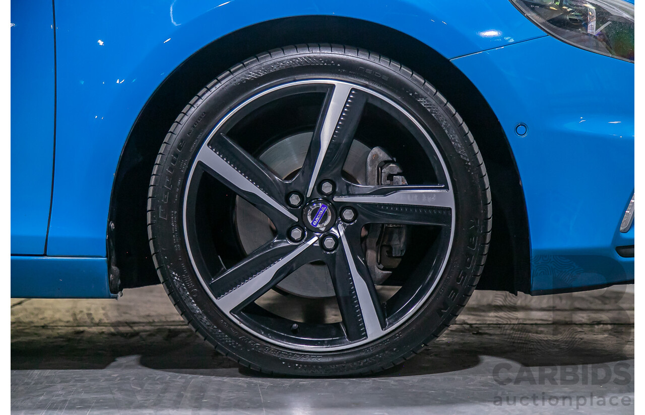 9/2014 Volvo V40 T5 R-Design M MY15 5d Hatchback Rebel Blue Turbo 2.0L