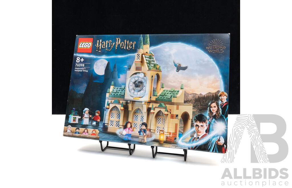 Vintage Retired Lego Set, Harry Potter, Hogwarts Hospital Wing, 76398, Sealed New in Box