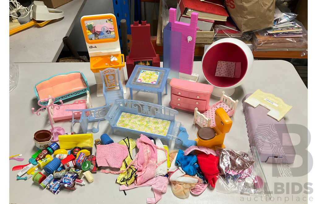 Collection Vintage and Other Barbie, Sindy and Other Dolls Furniture Along with Barbie Clothes & Minaiture Dolls Food Items