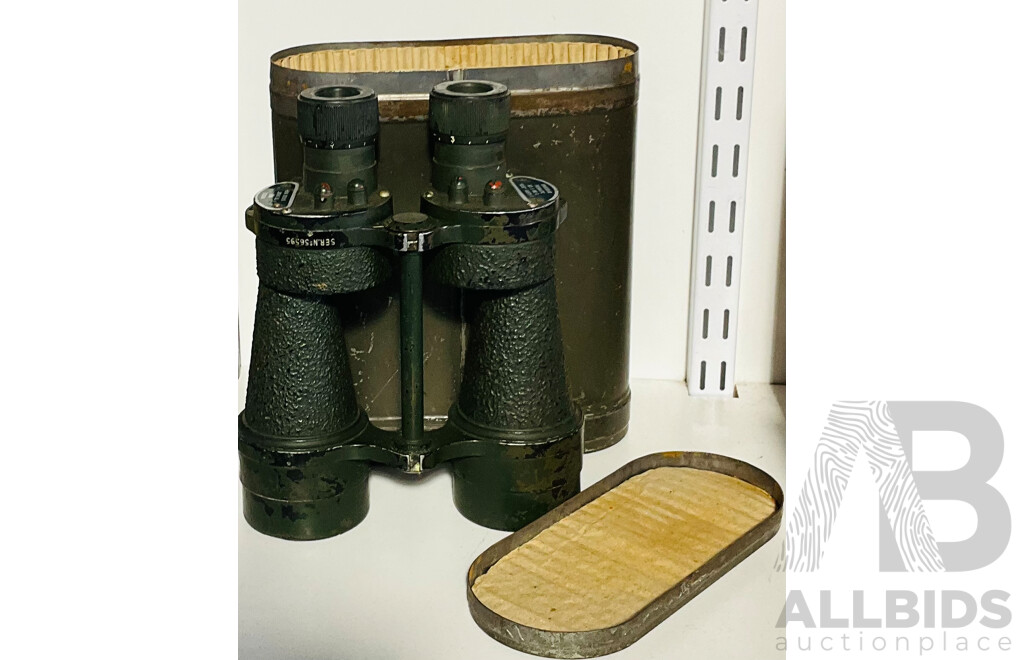 Vintage Set Australian Military Binoculars in Original Case, Prismatic Number 5 Mk 4, Ross Model