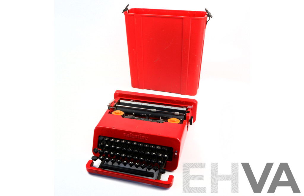 Retro Olivetti Valentine S Cherry Red Typewriter with Original Case, Designed by Ettore Sottsass and Perry King, Circa 1960s