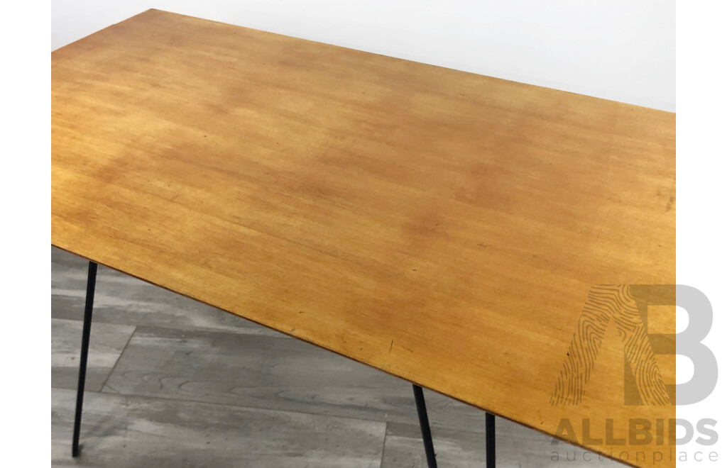 Mid Century Dining Table by Roger Summers (Australia) for Summertone Furniture
