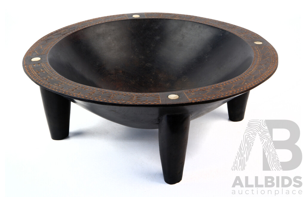 Vintage Fijian Hand Carved Kava Bowl with Incised Detail and Mother of Pearl Inlay