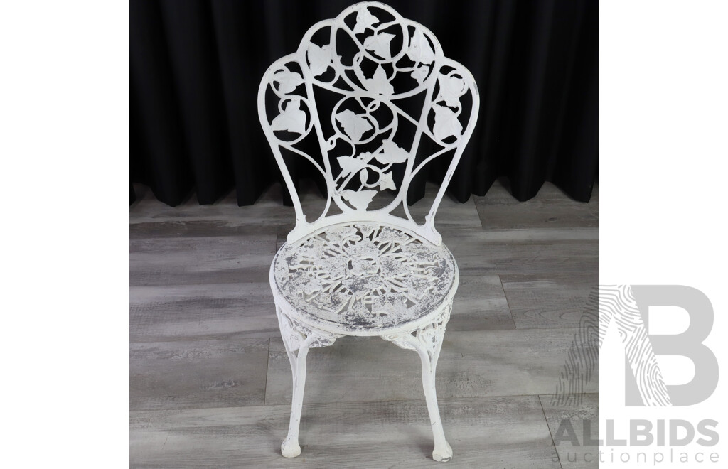 Cast Alloy Two Piece Garden Suite