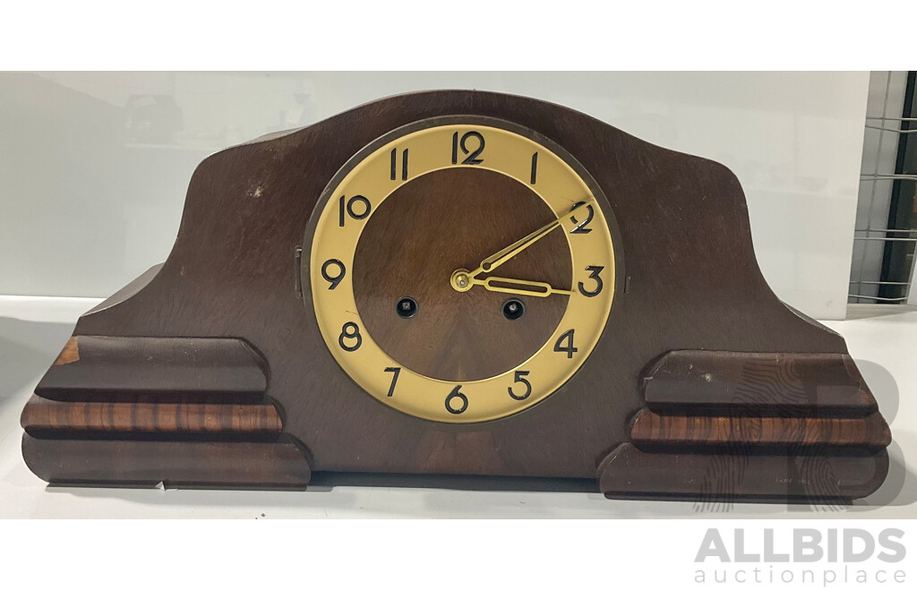 Vintage Art Deco Mantle Clock