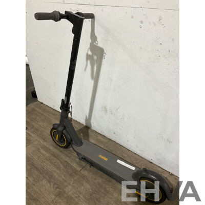 Segway Ninebot Kickscooter Max G20 Electric EScooter - ORP $1,199.00