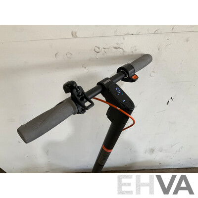Segway Ninebot Kickscooter F30 - ORP $399.00
