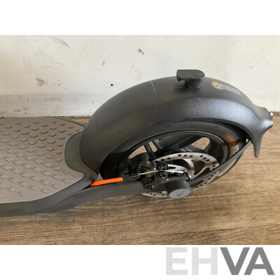 Segway Ninebot Kickscooter F30 - ORP $399.00