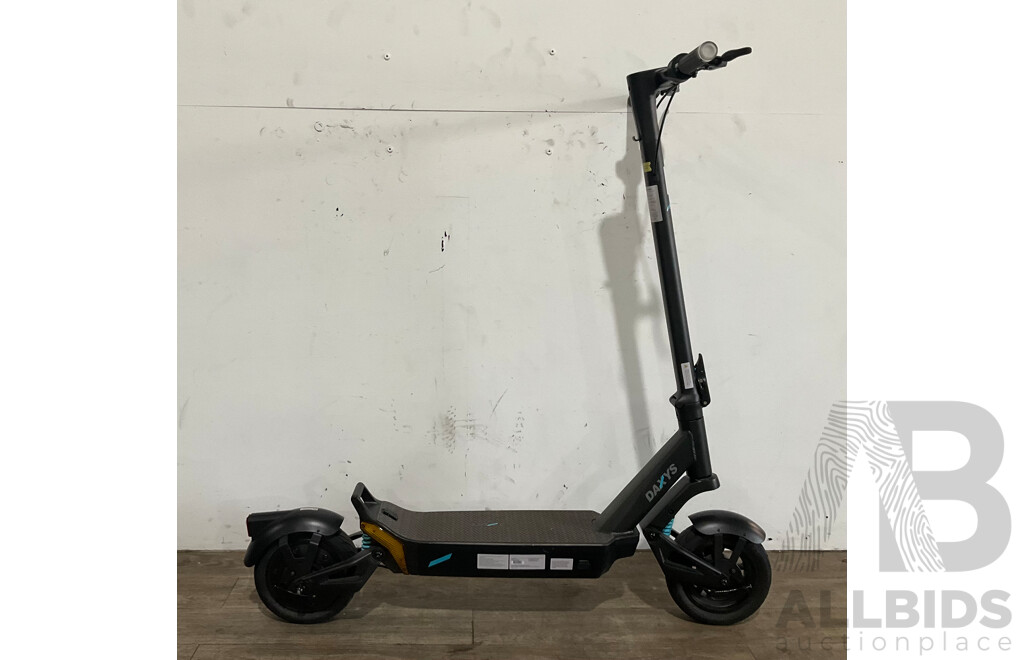 DAXY'S Bandicoot Electric Scooter L9P 48V  - ORP $1,499.00