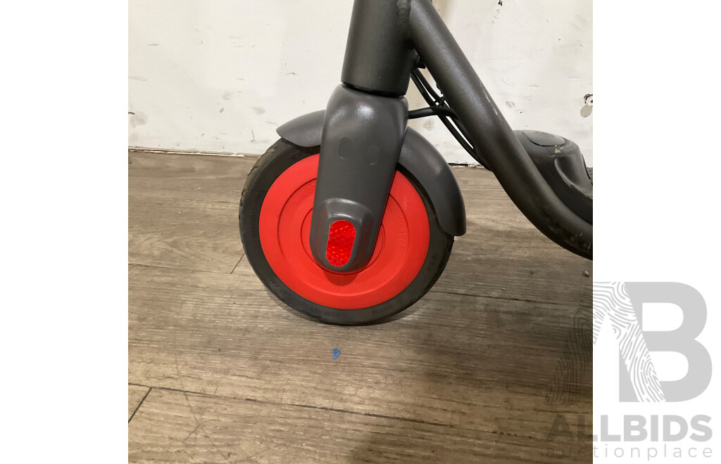 NINEBOT Zing C20 EKick Scooter - ORP $479.00