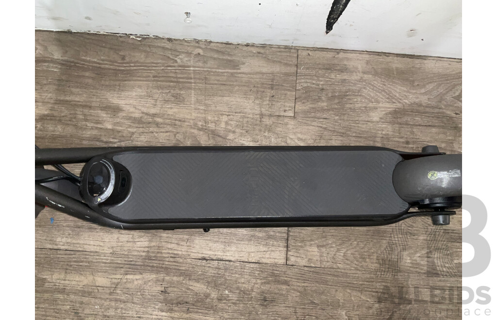 NINEBOT Zing C20 EKick Scooter - ORP $479.00