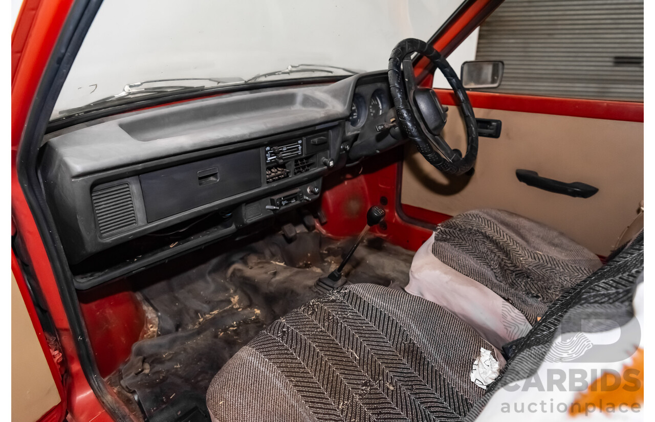 7/1981 Suzuki Hatch 800 Van Red 0.5L