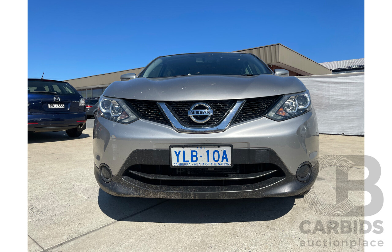 11/15 Nissan Qashqai ST FWD J11 4D Wagon Silver 2.0L