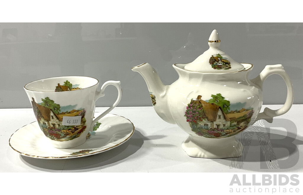 Royal Sutherland and Price Kensington Potteries Matching Teapot, Teacup and Saucer