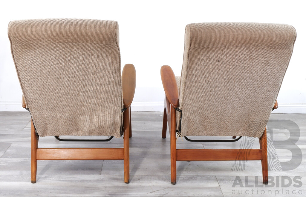 Pair of Fler SC55 Armchairs Designed by Fred Lowen