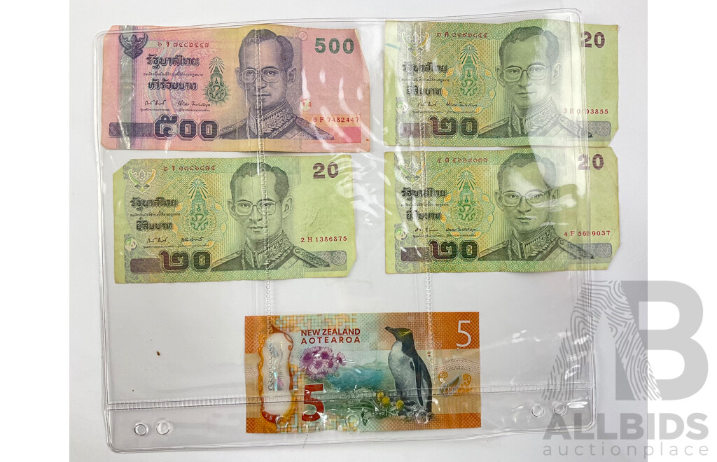 Vintage Thailand Paper Banknotes, Five Hundred and Twenty Baht with New Zealand Polymer Five Dollar Note with Baron Wallet