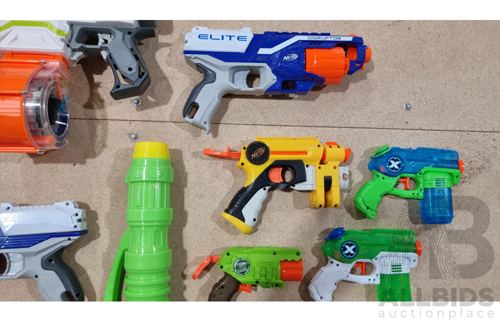 Collection of NERF Guns, Attachements and Accessories with a RC Helicopter