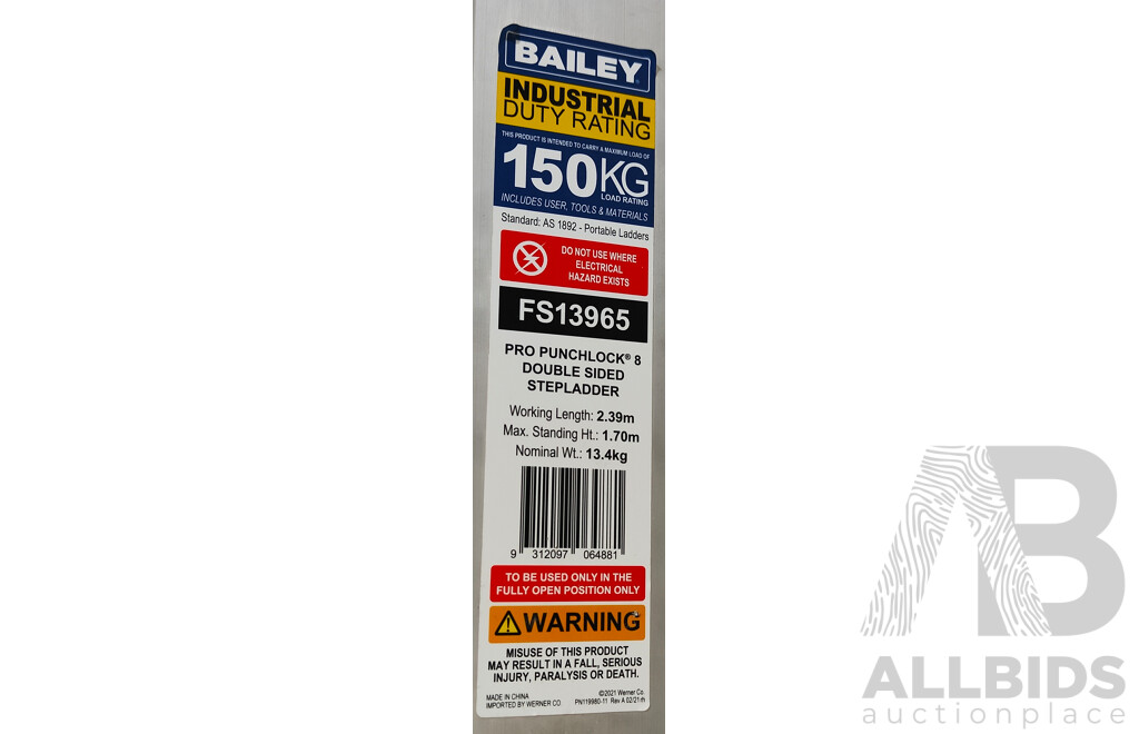 BAILEY Pro Punchlock Double Sided Stepladder