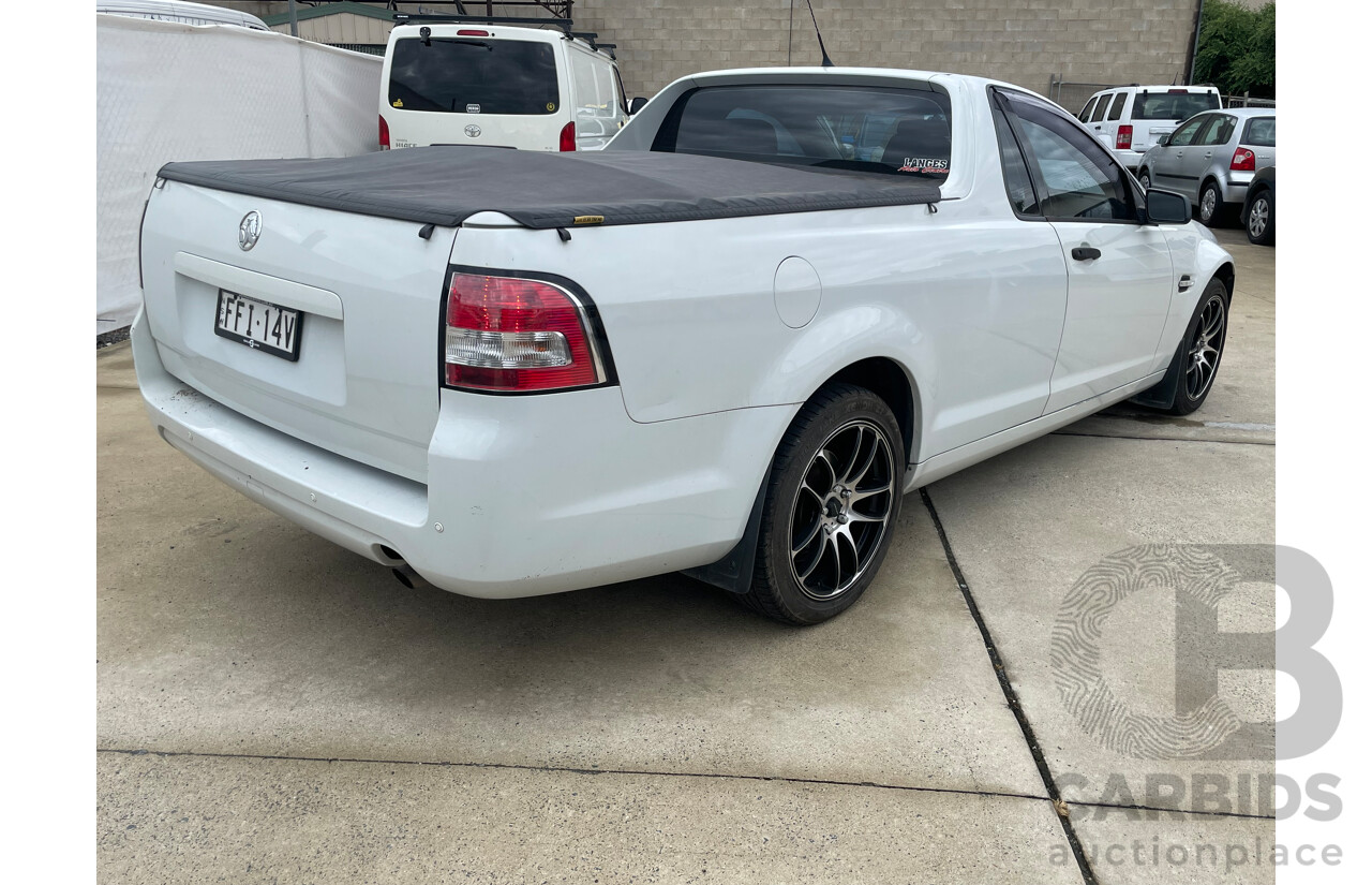 01/10 Holden Commodore OMEGA RWD VE MY10 Utility White 3.6L