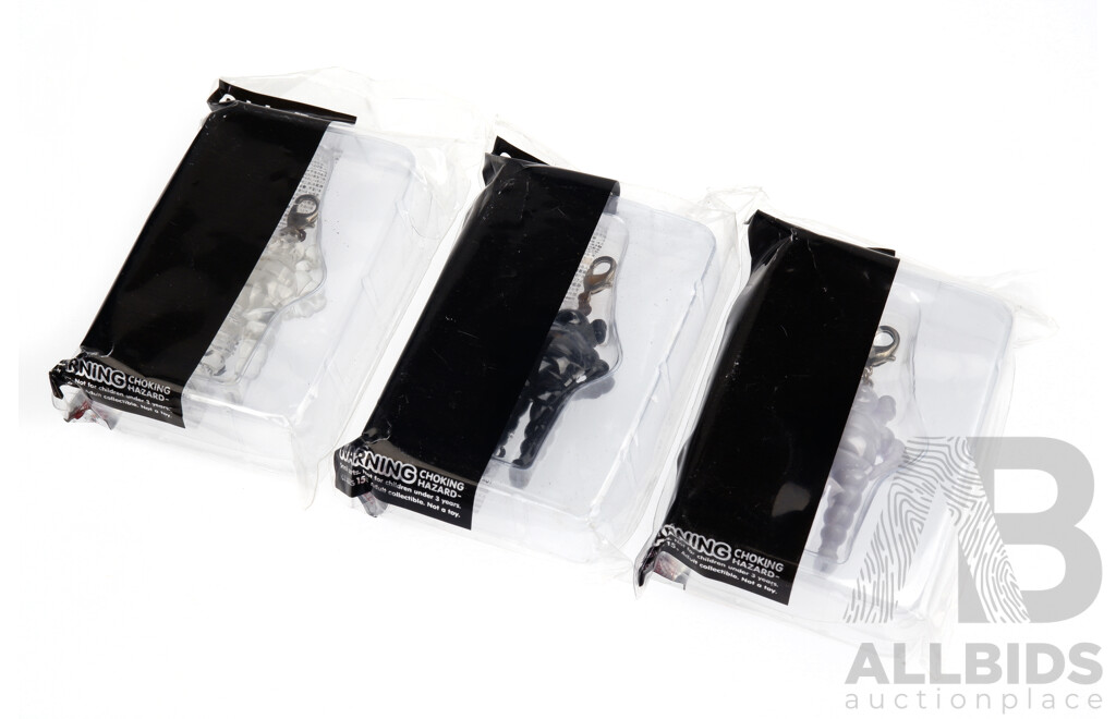 KAWS x OriginalFake Chum Keychains (White, Black & Clear) (3)