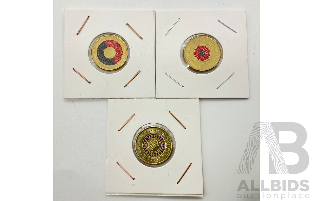 Australian Commemorative Two Dollar Coins Including 2013 Coronation, 2018 Armistice, 2021 Aboriginal Flag