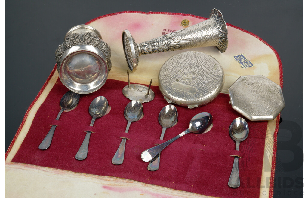 Collection Vintage 800 Silver Pieces Including Six PIece Teaspoon Set in Original Wrapper, Two Compacts and More