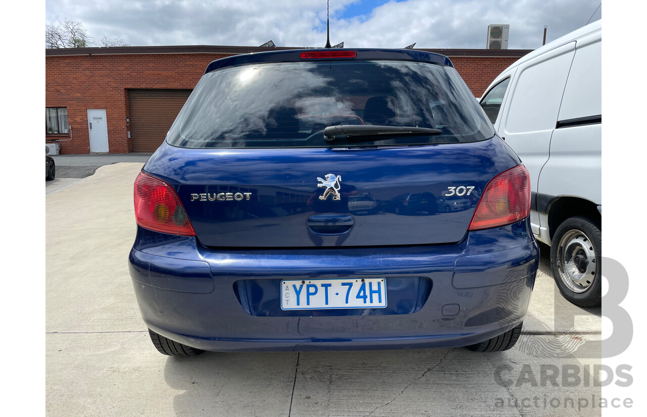 05/2005 Peugeot 307 XSR  5d Hatchback Blue 2.0L