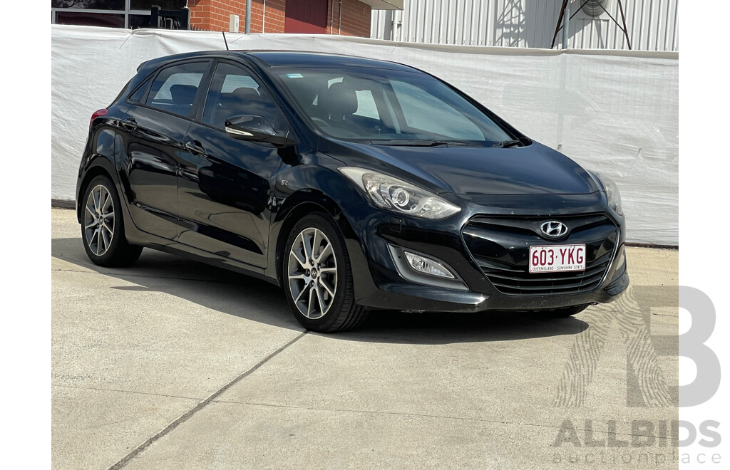 一彩テーマ i30 Hyundai I30 2013