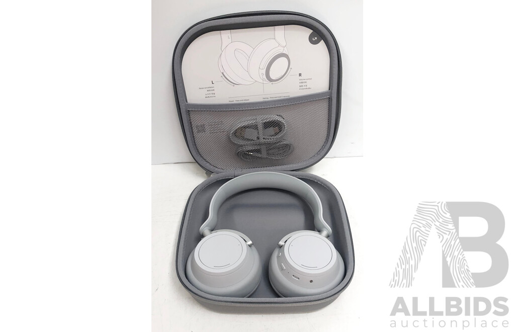 Microsoft Surface Headphones 2 w/ Carrying Case