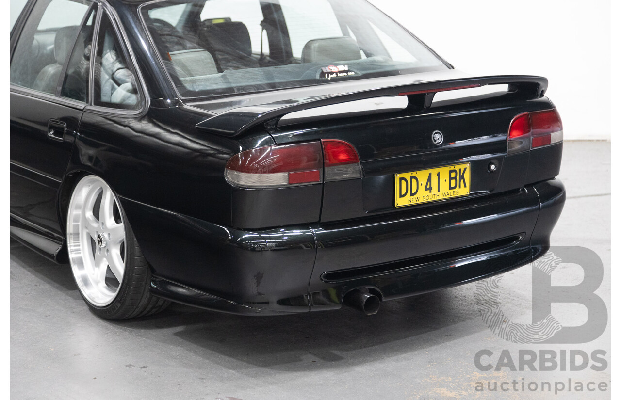 06/1995 Holden HSV VS Senator 215i Build #121 4d Sedan Panther Mica Black V8 LS1 5.7L - Modified