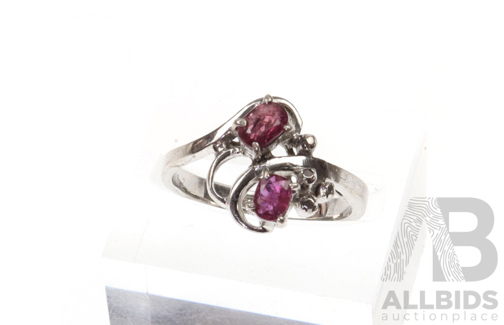 9ct White Gold Ruby Ring, Size L, 2.63 Grams
