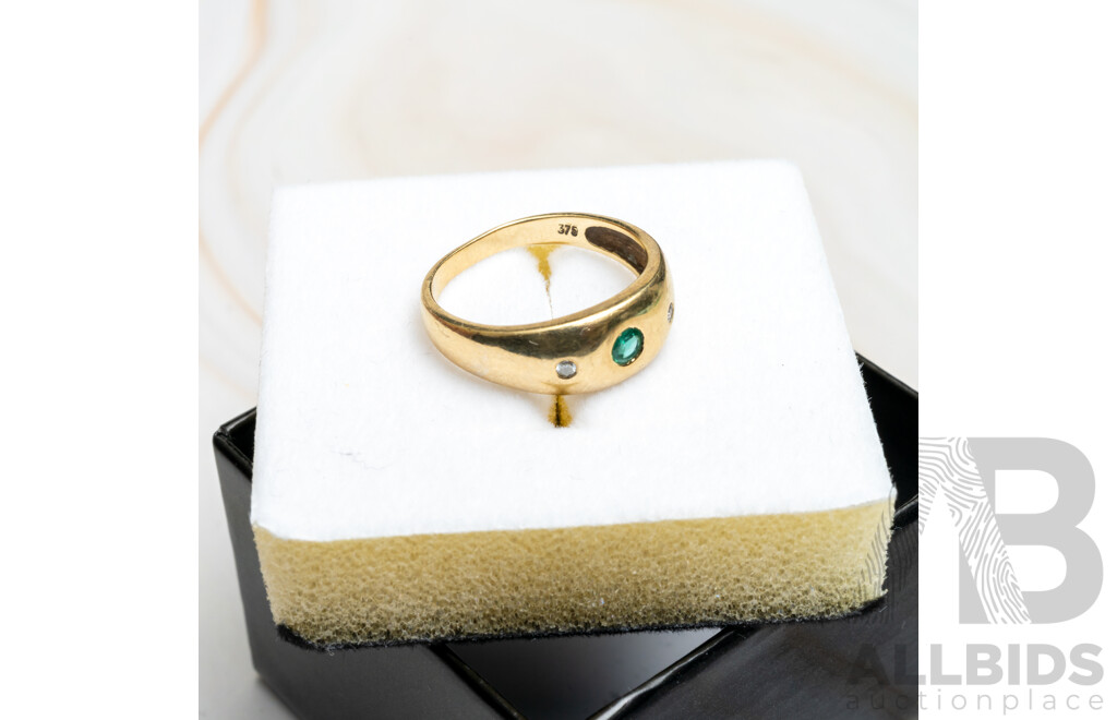 9ct Emerald & Diamond Set Dome Ring, TDW 0.05ct, E 0.10ct, Size M, 2.91 Grams