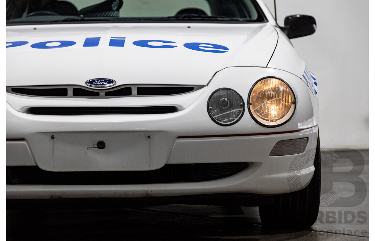 08/1999 Ford Falcon XR8 AU 4d Sedan White V8 200kw 4.9L - Genuine Ex-NSW Police Car