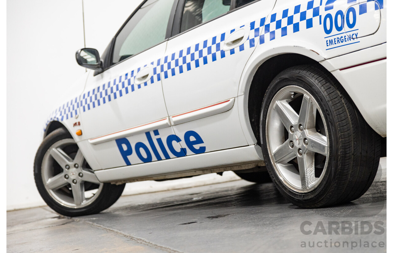 08/1999 Ford Falcon XR8 AU 4d Sedan White V8 200kw 4.9L - Genuine Ex-NSW Police Car