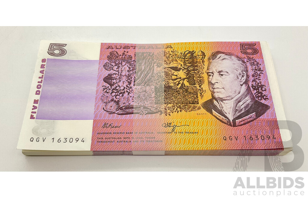 One Hundred Australian 1990 UNC Consecutive Five Dollar Paper Notes, Fraser/Higgins QGV 163094 - QGV163193