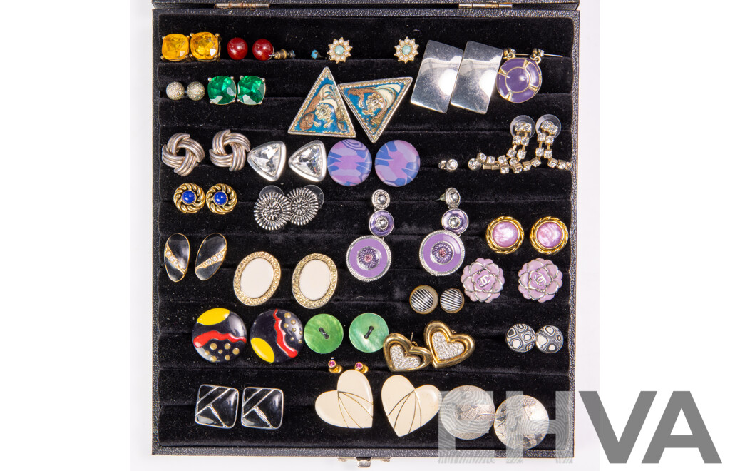Assorted Vintage (28) Pairs of Stud Earrings in Display Box