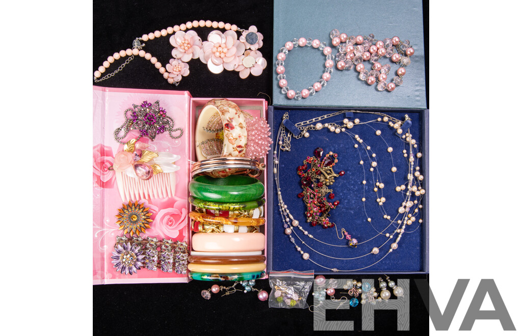 Pretty in Pink Themed Vintage Collection of Bangles & Necklaces