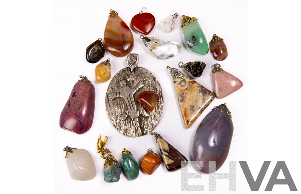 Natural Gemstone Crystal Pendants, Collection of (19) as New in Silver/gold Tones