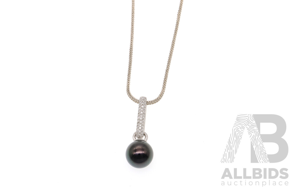 Sterling Silver Tahitian Pearl Pendant on Sterling Silver Herringbone Chain, 40cm, 8.47 Grams