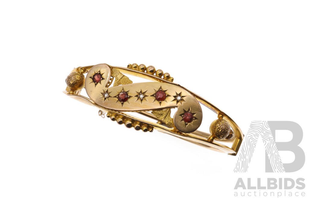 9ct Antique Edwardian Hinged Bangle Set with Garnets & Diamonds, Est TDW 0.09ct, 55mm, 10.74 Grams (Chester 1911)