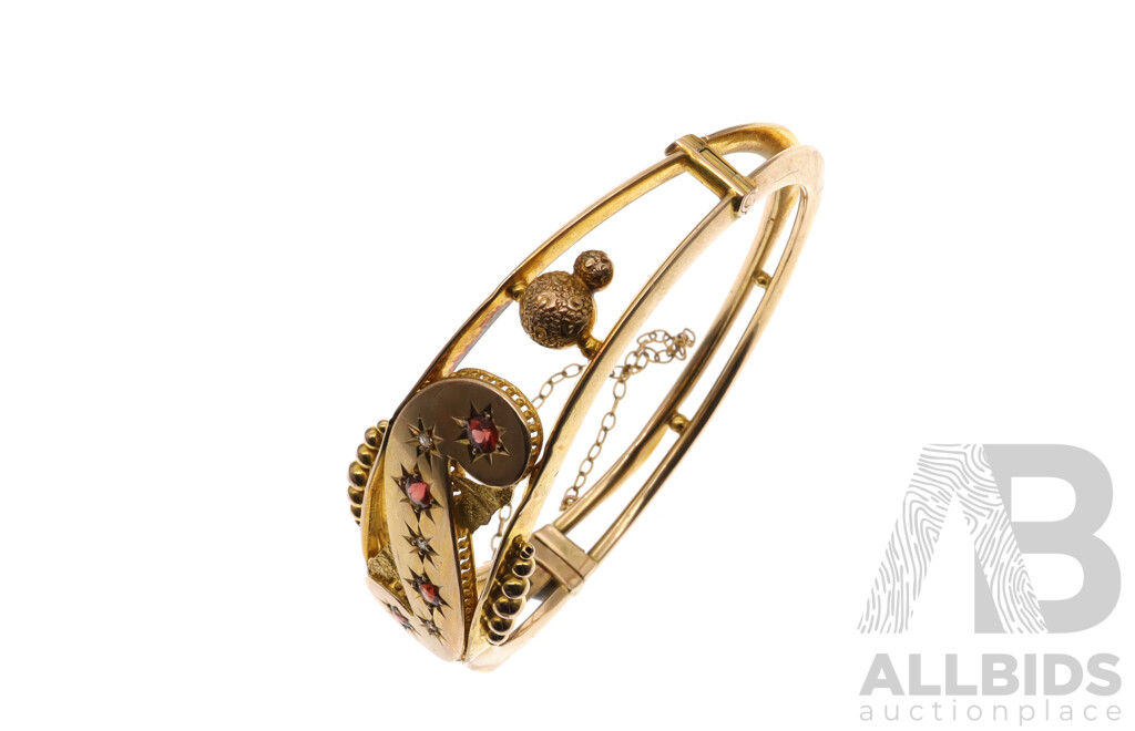 9ct Antique Edwardian Hinged Bangle Set with Garnets & Diamonds, Est TDW 0.09ct, 55mm, 10.74 Grams (Chester 1911)