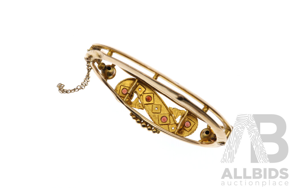 9ct Antique Edwardian Hinged Bangle Set with Garnets & Diamonds, Est TDW 0.09ct, 55mm, 10.74 Grams (Chester 1911)