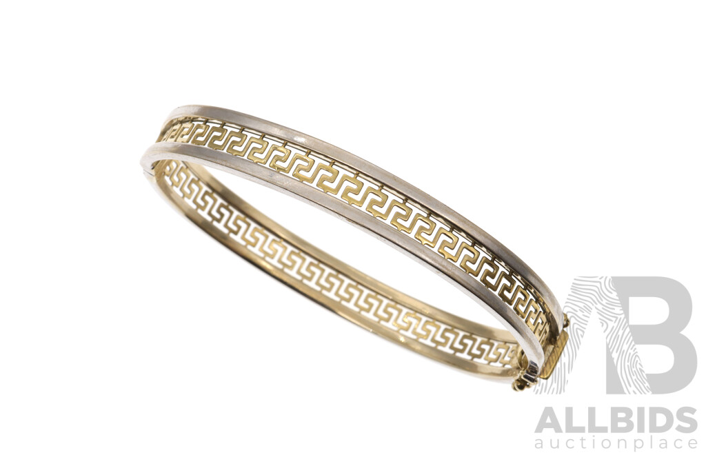 9ct Two Tone Greek Key Design Bangle, 66mm, 7.51 Grams