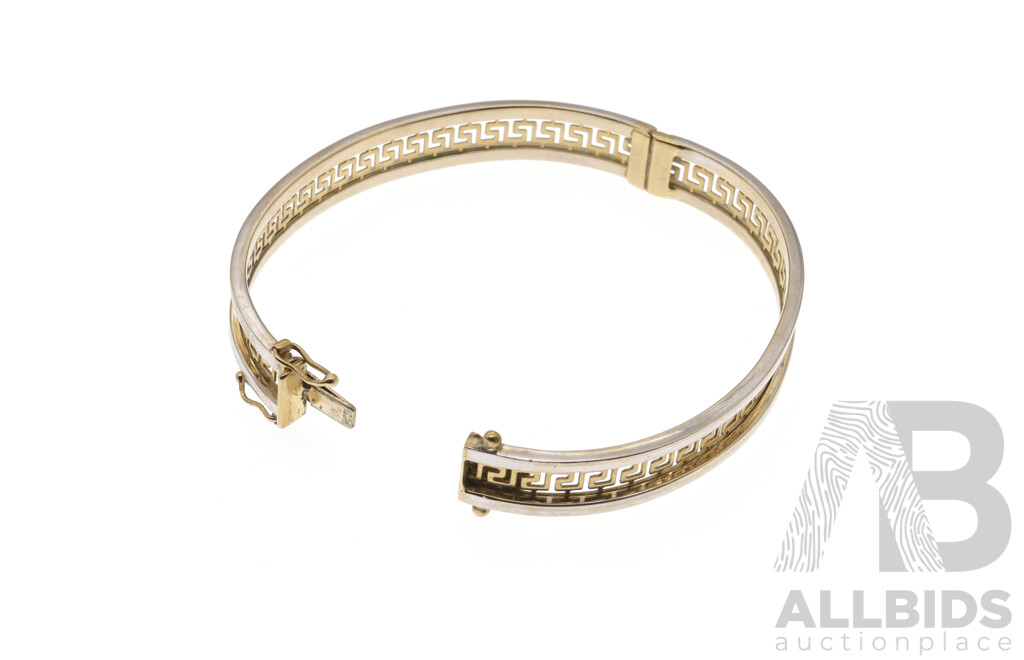 9ct Two Tone Greek Key Design Bangle, 66mm, 7.51 Grams