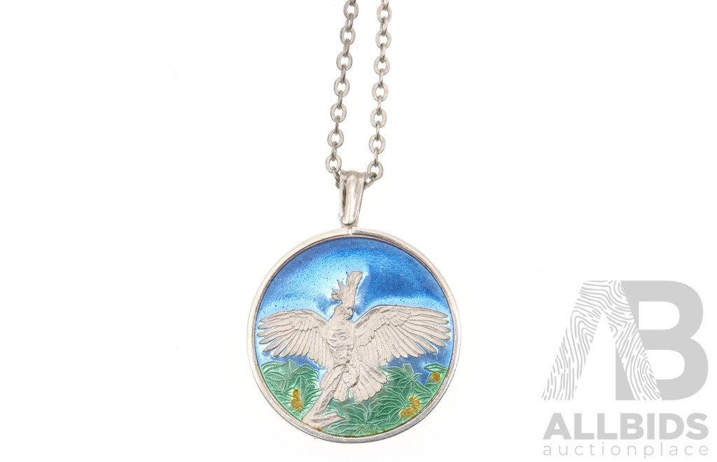 Ram Jewellery Vintage Sterling Silver (999) Enamel 35mm Medallion Pendant with Cockatoo, on Sterling Silver Chain, 55cm, 23.09 Grams