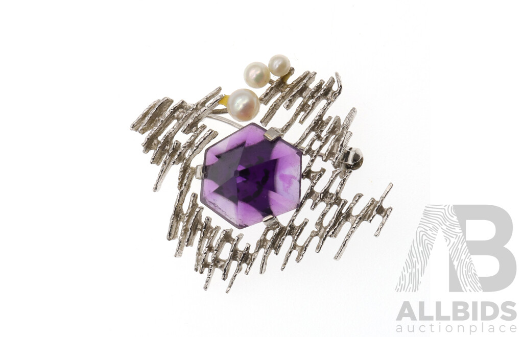 Vintage TEKA 14ct White Gold Amethyst and Akoya Pearl Brooch, 1950's Modernist Brutalist Style, 40mm X 35mm, 7.12 Grams