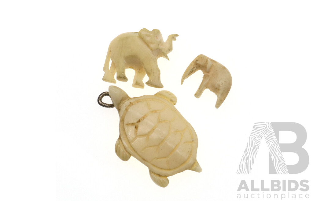 Rare Vintage Lucky Ivory Elephant Seed Pod in Original Case with Small Carved Elephants and Turtle