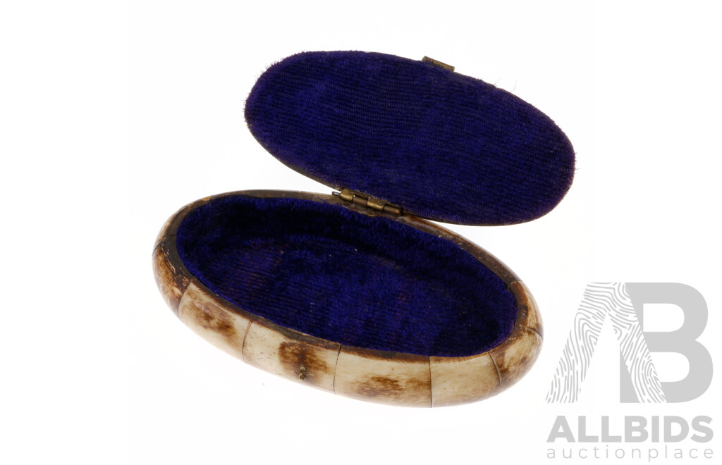 Vintage Brass Inlayed Camel Bone Oval Trinket Box, 4cm X 17cm X 10cm